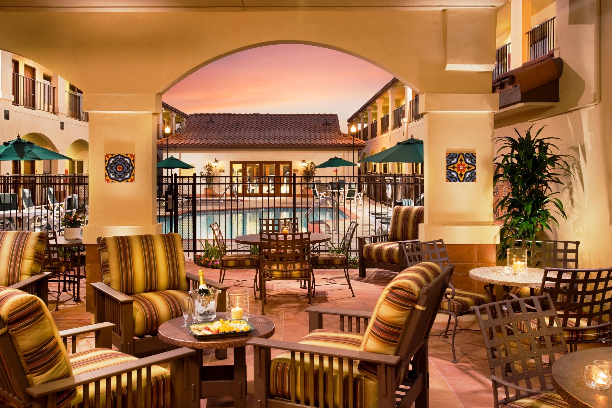 Hotel Ayres - Loma Linda Redlands