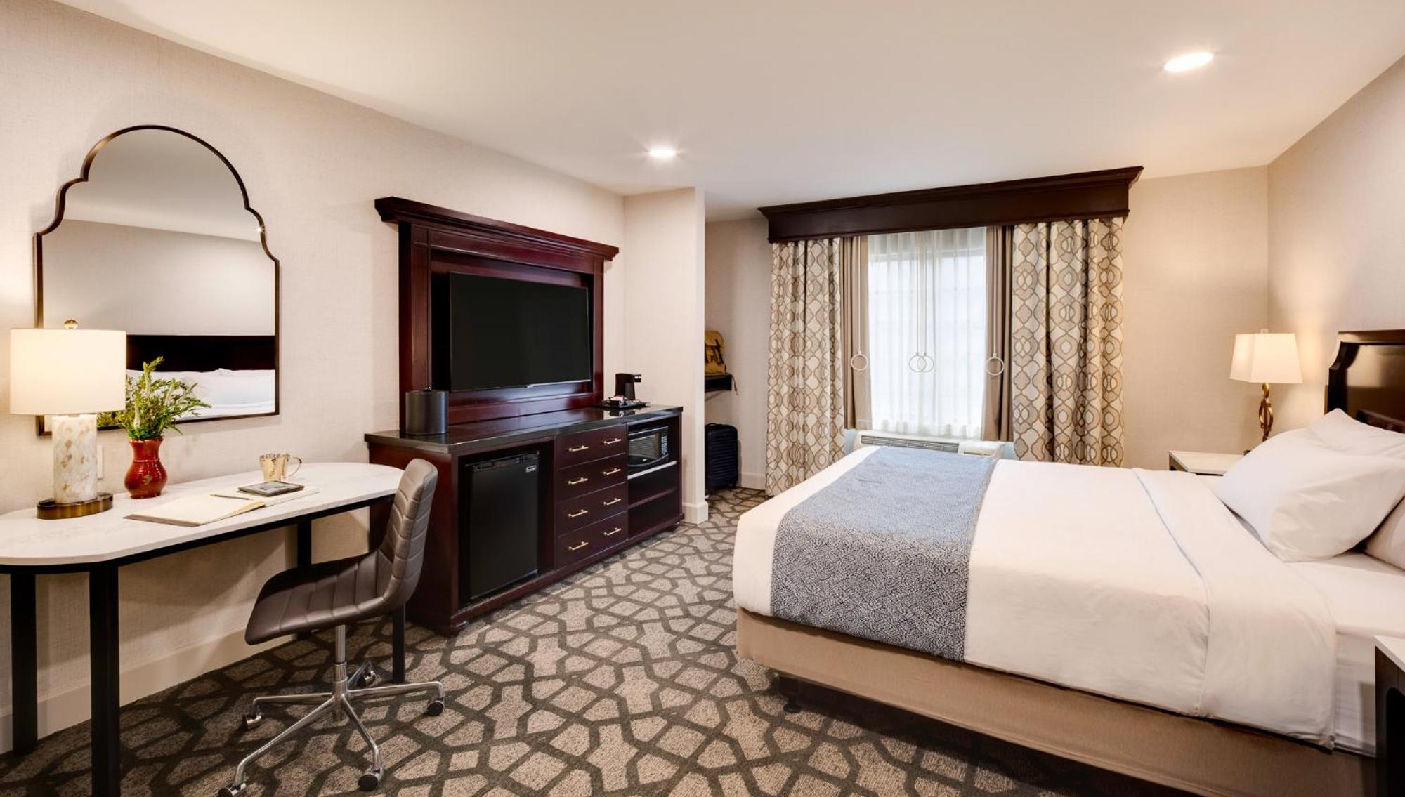 Hotel Ayres - Loma Linda Redlands